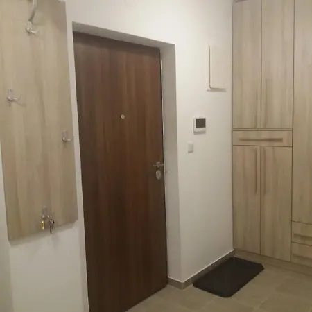 Apartman Oaza توزلا