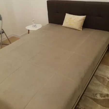 Apartman Oaza شقة *
